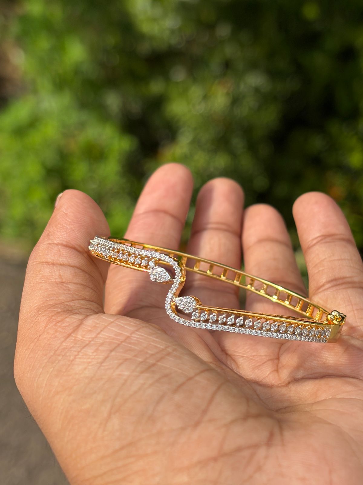 AD Bangles